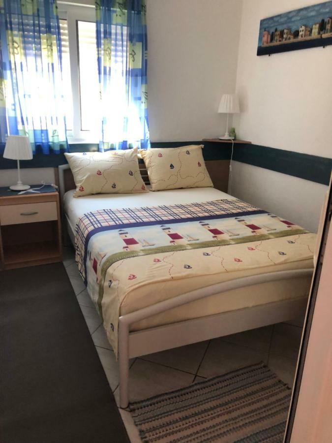 Apartments Leko Zuljana Ngoại thất bức ảnh