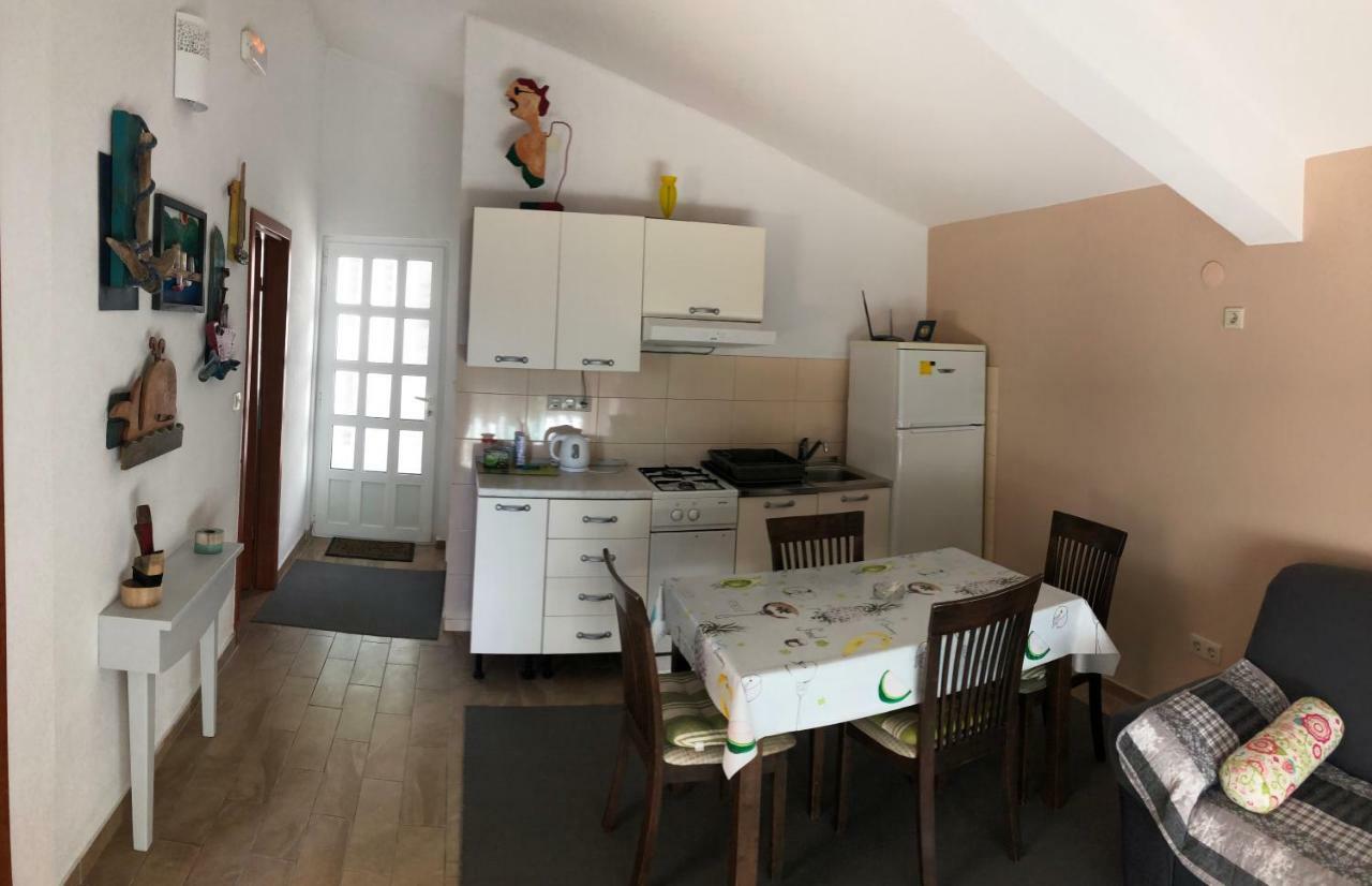 Apartments Leko Zuljana Ngoại thất bức ảnh