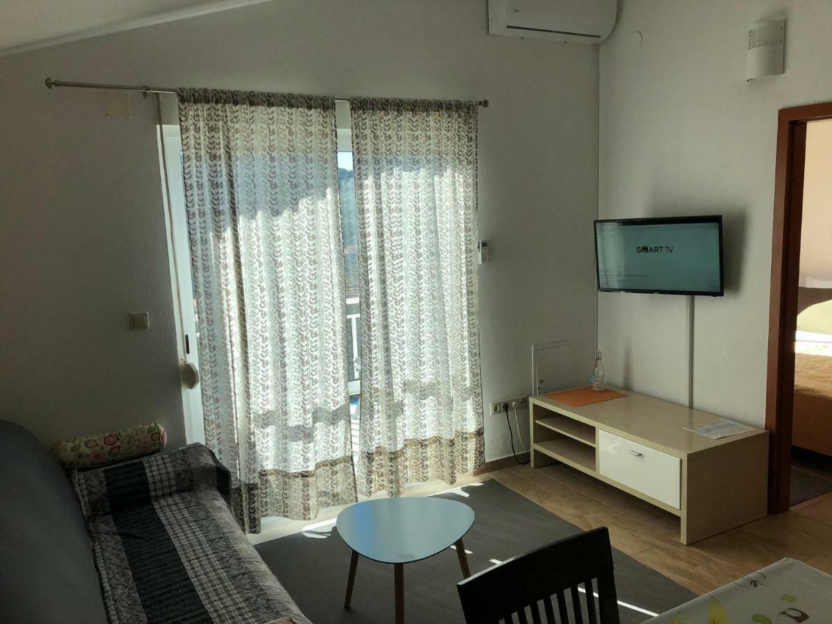 Apartments Leko Zuljana Ngoại thất bức ảnh